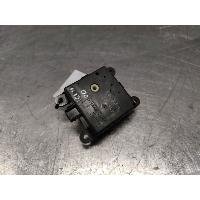 Recambio de motor apertura trampillas climatizador para nissan murano i (z50) 3.5 4x4 referencia OEM IAM 3K01030851  