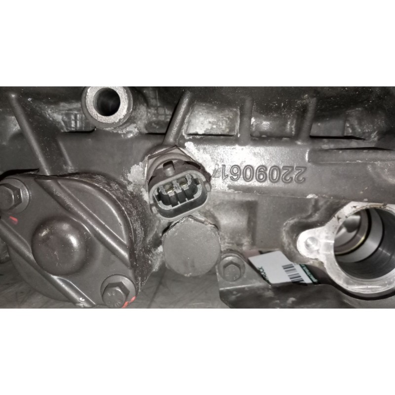 Recambio de soporte filtro aceite para renault serie t 10.8 diesel referencia OEM IAM 22090617  7422090621 3