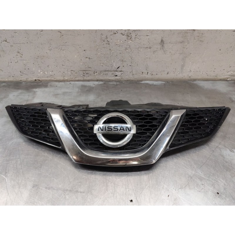 Recambio de rejilla paragolpes delantero para nissan qashqai ii (j11, j11_) 1.6 dci referencia OEM IAM 623124EA1A  