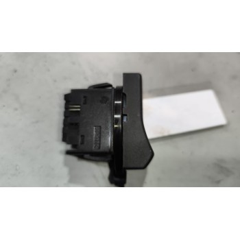 Recambio de interruptor para renault magnum ab diesel referencia OEM IAM 5010589017  