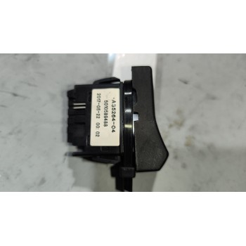 Recambio de interruptor para renault magnum ab diesel referencia OEM IAM 5010589488  