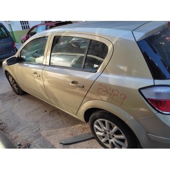 opel astra h berlina del año 2005