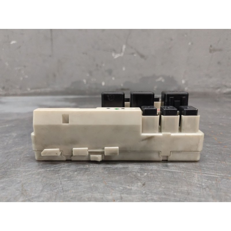 Recambio de caja reles / fusibles para nissan murano i (z50) 3.5 4x4 referencia OEM IAM 284B7CD71A - Negro 5