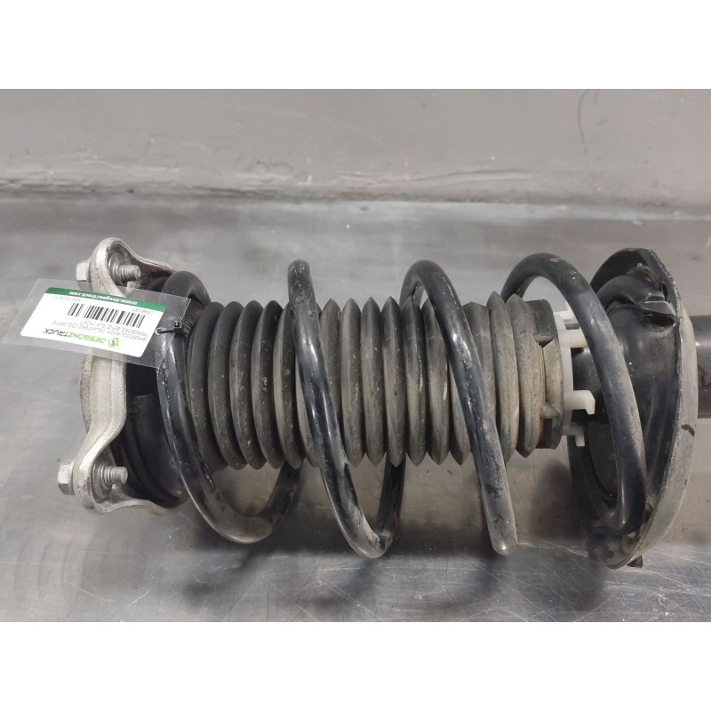 Recambio de amortiguador delantero izquierdo para mercedes-benz gla (h247) gla 200 d (247.712) referencia OEM IAM A2473206701 - Blanco 3