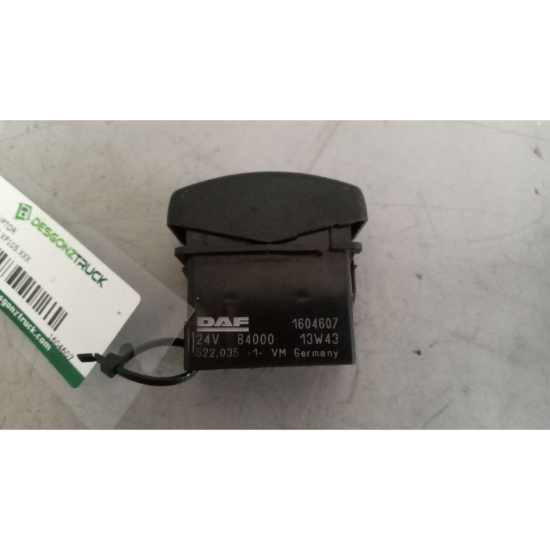 Recambio de interruptor para daf serie xf105.460 12.9 diesel referencia OEM IAM 1604607 BOTON ANTINIEBLA - Blanco 3