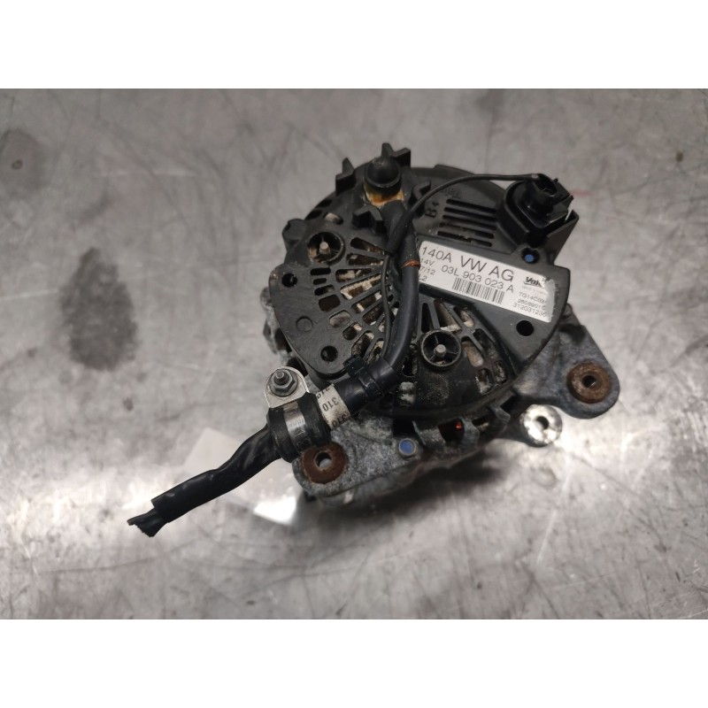 Recambio de alternador para volkswagen golf vi (5k1) 1.6 tdi referencia OEM IAM 03L903023A  14V 140A - Blanco 2
