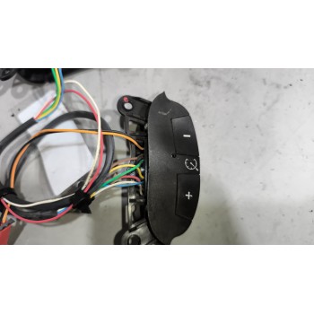 Recambio de mando volante para renault magnum ab diesel referencia OEM IAM 7484592331  