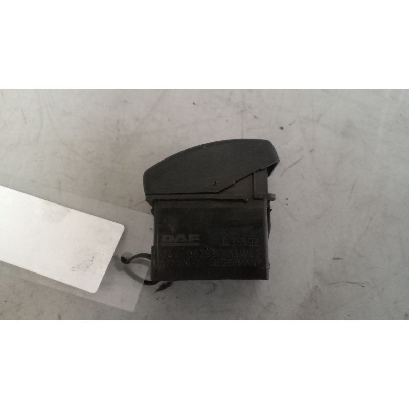 Recambio de interruptor para daf serie xf105.460 12.9 diesel referencia OEM IAM 1435592 - Blanco 3