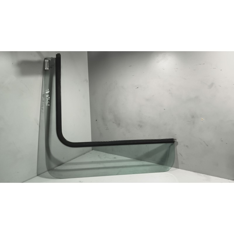 Recambio de luna custodia delantera izquierda para renault magnum ab diesel referencia OEM IAM 7421011921  