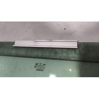 Recambio de luna delantera derecha para renault magnum ab diesel referencia OEM IAM 7421017125  