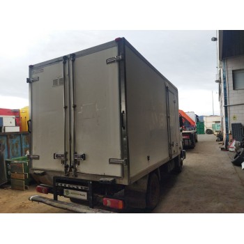 nissan trucks atleon del año 2002