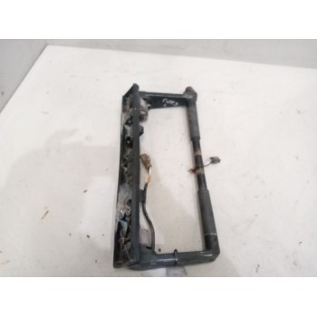 Recambio de brazo retrovisor izquierdo para renault magnum ab 2005 12.0 diesel referencia OEM IAM   
