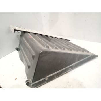 Recambio de tapa bateria para renault magnum ab 2005 12.8 diesel referencia OEM IAM 20518311  