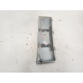 Recambio de molduras delanteras para renault magnum ab 2005 12.8 diesel referencia OEM IAM 5010468808  DERECHA