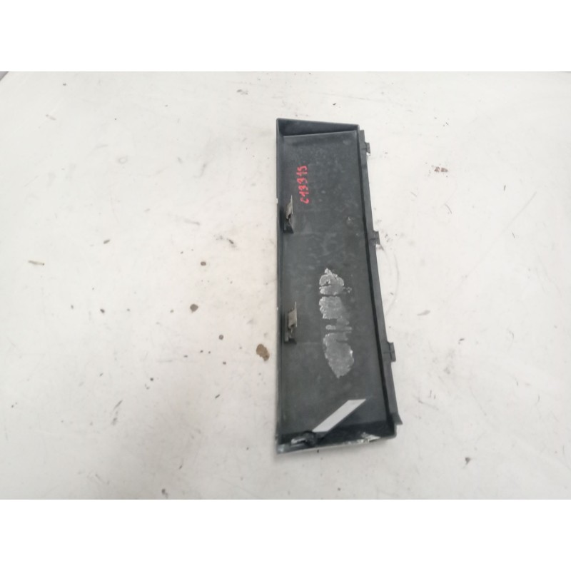 Recambio de molduras delanteras para renault magnum ab 2005 12.0 diesel referencia OEM IAM 5010468808  DERECHA - Blanco 2