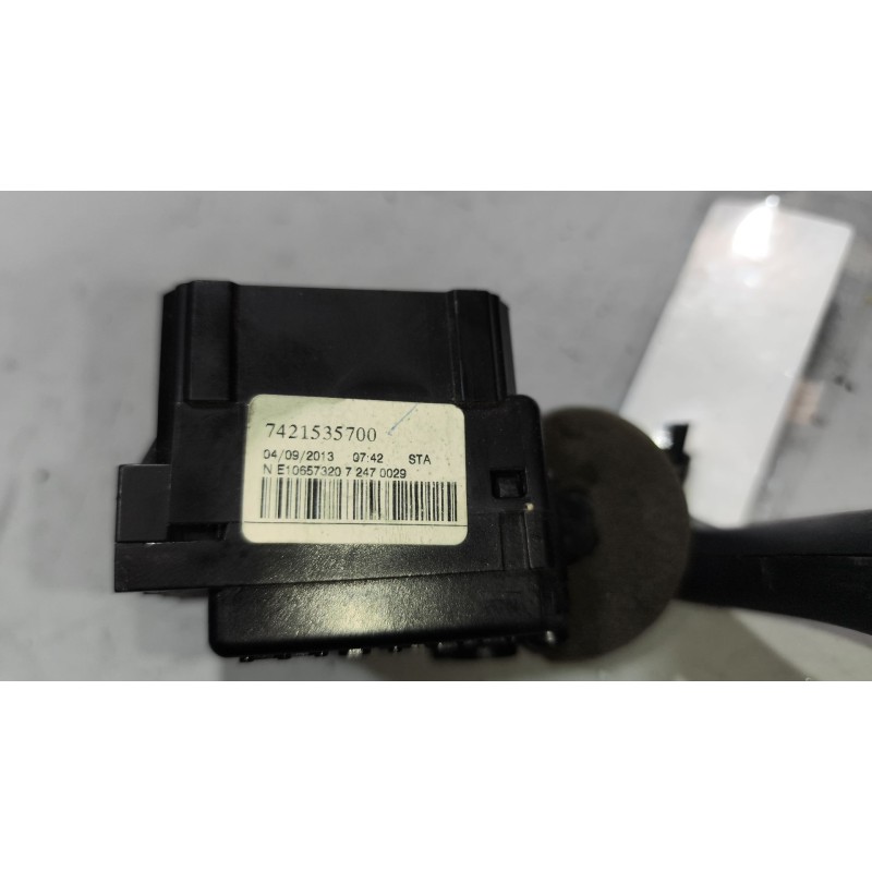 Recambio de mando limpia para renault midlum fg 220.10 e5 corto referencia OEM IAM 7421535700 - Blanco 5