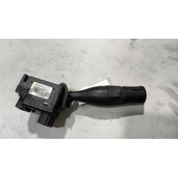 Recambio de mando intermitentes para renault midlum fg xxx.10    e5 corto referencia OEM IAM 5010589560  