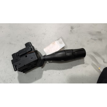 Recambio de mando intermitentes para renault midlum fg xxx.10    e5 corto referencia OEM IAM 5010589560  
