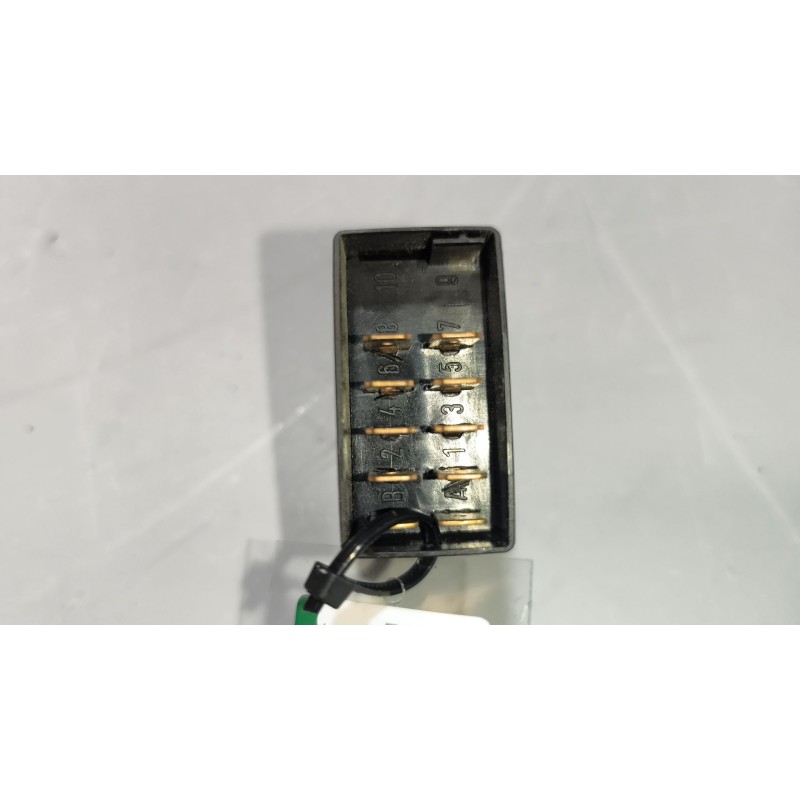 Recambio de interruptor para daf serie xf105.460 12.9 diesel referencia OEM IAM 1435598 - Blanco 2