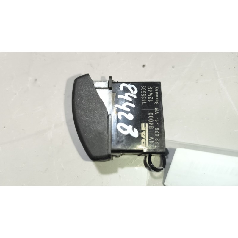 Recambio de interruptor para daf serie xf105.460 12.9 diesel referencia OEM IAM 1435592 - Blanco 5