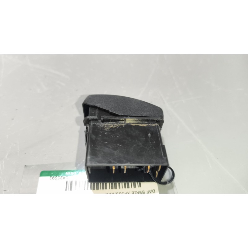 Recambio de interruptor para daf serie xf105.460 12.9 diesel referencia OEM IAM 1435592 - Blanco 3