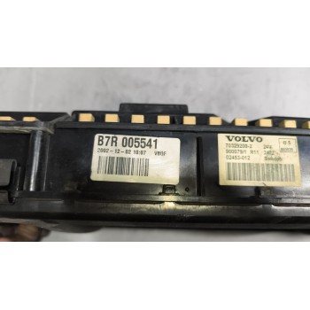 Recambio de cuadro instrumentos para volvo b12b referencia OEM IAM 70329200  