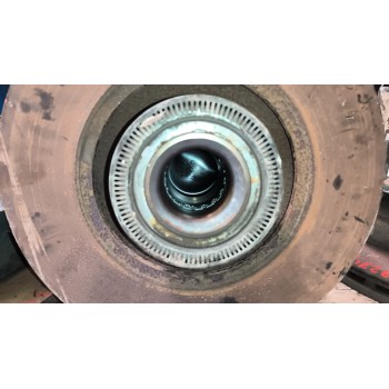 Recambio de buje delantero para iveco stralis (as) referencia OEM IAM   