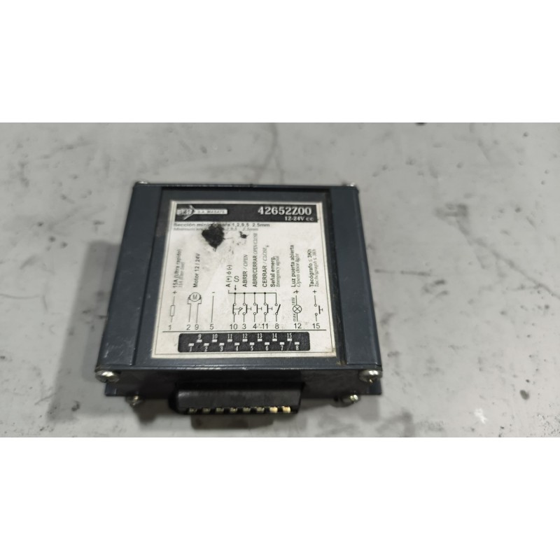Recambio de modulo electronico para mercedes-benz oc 500 rf 2542 referencia OEM IAM 42652z00  