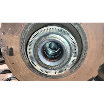 Recambio de buje delantero para iveco stralis (as) referencia OEM IAM   