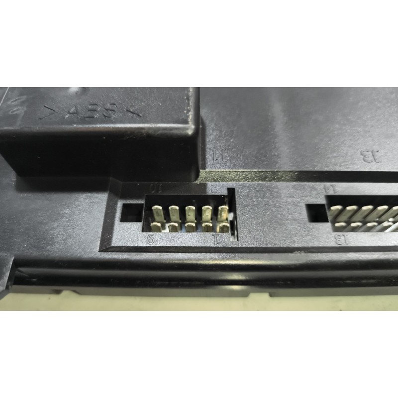 Recambio de modulo electronico para iveco stralis (ad/at) referencia OEM IAM 41221000 SW20.1 - Blanco 3