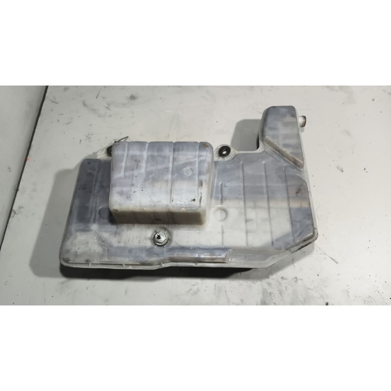 Recambio de deposito expansion para iveco stralis (ad/at) referencia OEM IAM 5802411213 41215631 - Blanco 5