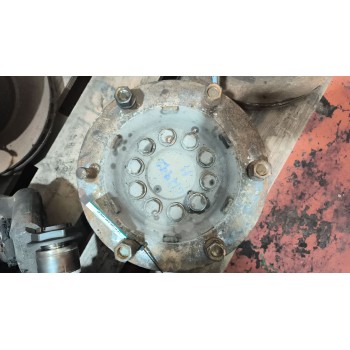 Recambio de buje delantero para mercedes-benz atego 4 cyl. 4x2 2005  4.3 diesel (om 904 la) referencia OEM IAM A9703300344 A9703