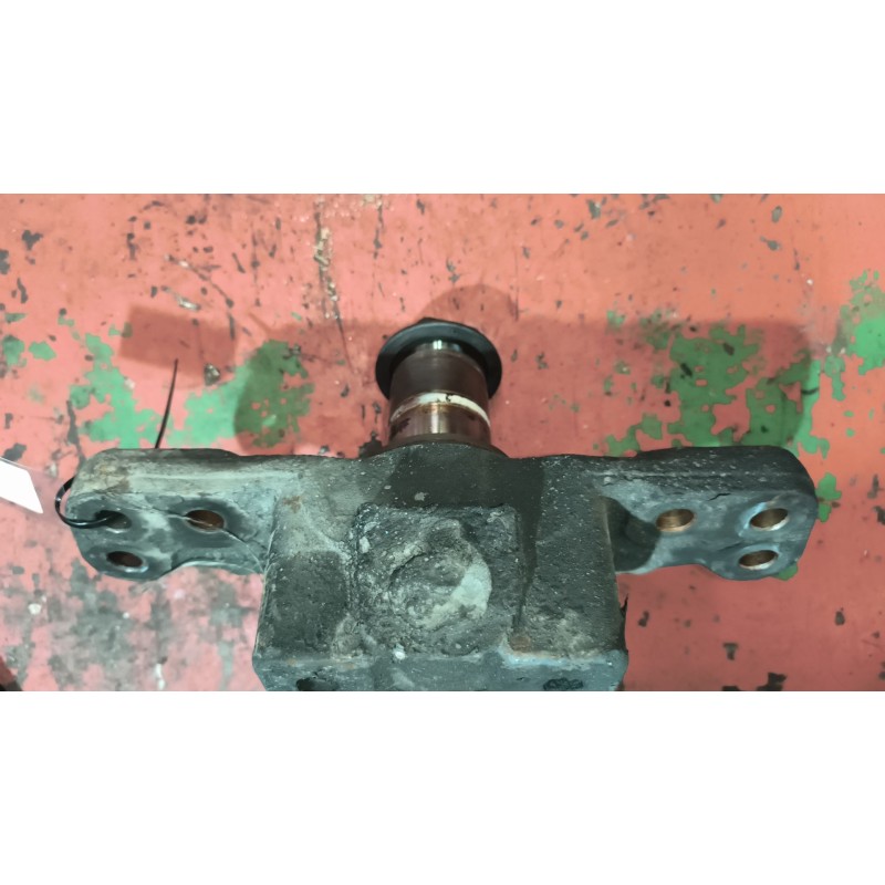 Recambio de mangueta delantera derecha para mercedes-benz atego 4 cyl. 4x2 2005  4.3 diesel (om 904 la) referencia OEM IAM A9703 - Blanco 3