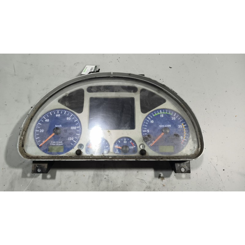 Recambio de cuadro instrumentos para iveco stralis (ad/at) referencia OEM IAM 504025358  