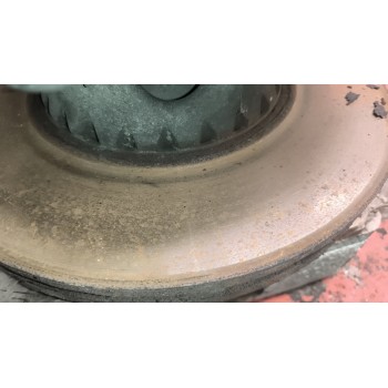 Recambio de buje delantero para renault magnum ab 2005 12.8 diesel referencia OEM IAM 7421022433  