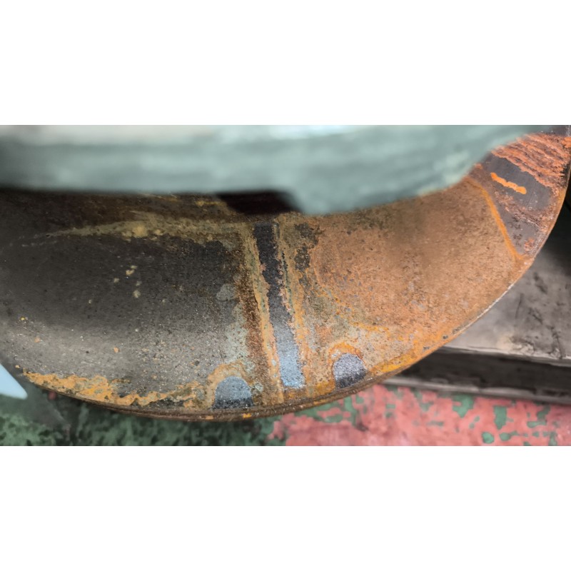 Recambio de buje delantero para renault premium lander 10.8 diesel referencia OEM IAM 7421022433 - Blanco 4