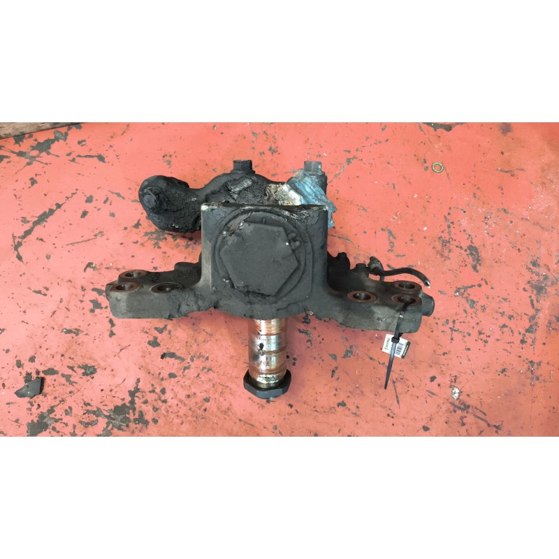 Recambio de mangueta delantera derecha para renault magnum ab 2005 12.8 diesel referencia OEM IAM 7420556298 20556298 