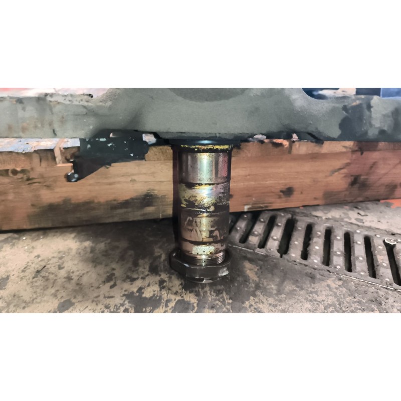 Recambio de mangueta delantera izquierda para renault magnum ab 2005 12.8 diesel referencia OEM IAM 7420556298 20556298 - Blanco 4