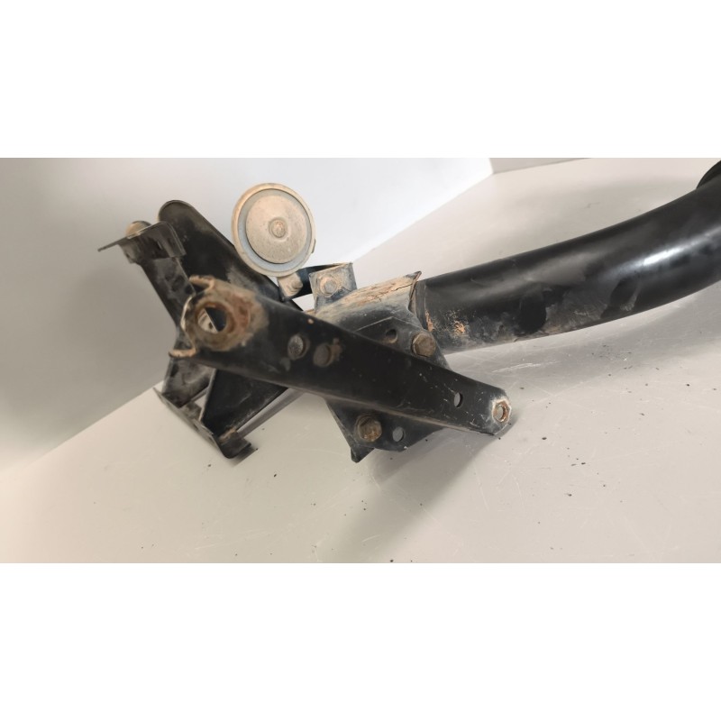 Recambio de soporte para renault midlum fg 220.10 e4 cabina doble referencia OEM IAM 5010496742 - Blanco 2