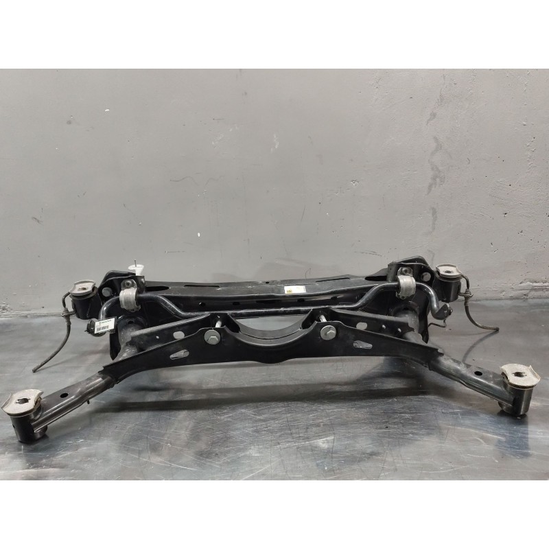 Recambio de cuna trasera para audi q3 (f3b) 35 tdi quattro referencia OEM IAM   