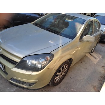 opel astra h berlina del año 2005