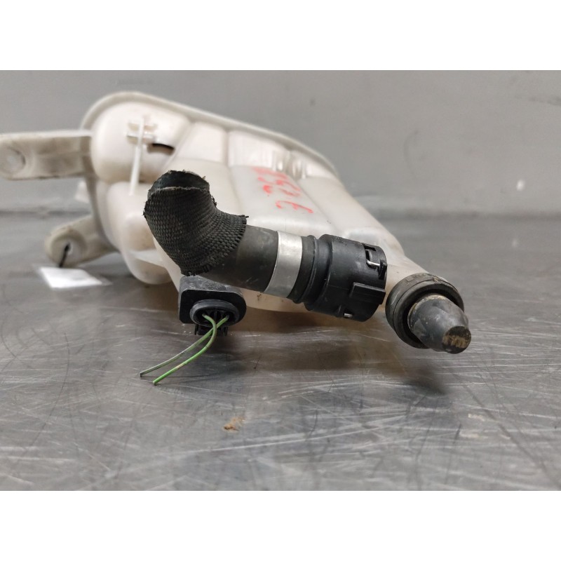 Recambio de deposito expansion para audi a4 ber. (b8) básico referencia OEM IAM 8K0121403G - Blanco 2