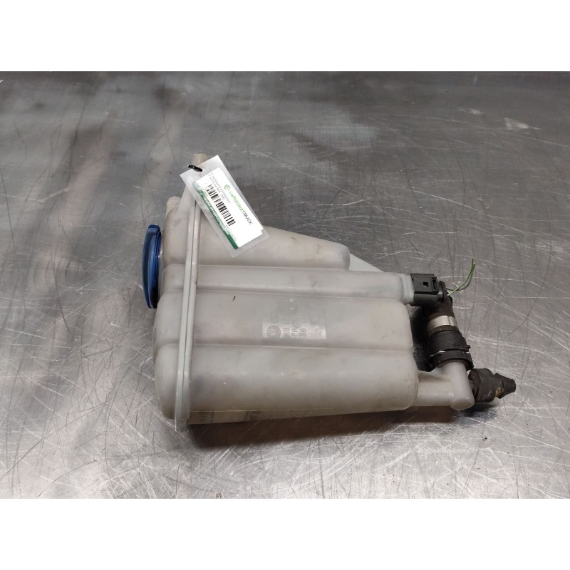 Recambio de deposito expansion para audi a4 ber. (b8) básico referencia OEM IAM 8K0121403G - Blanco 4