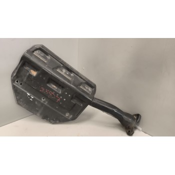 Recambio de soporte guardabarros trasero para scania p i p 250 referencia OEM IAM   