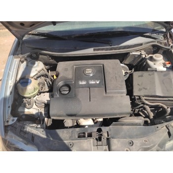 seat ibiza (6l1) del año 2002