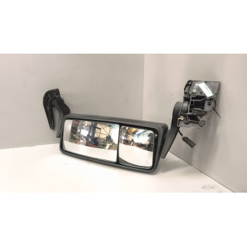 Recambio de retrovisor izquierdo para man tgx 18.xxx fg / 4x2 bl xl referencia OEM IAM   