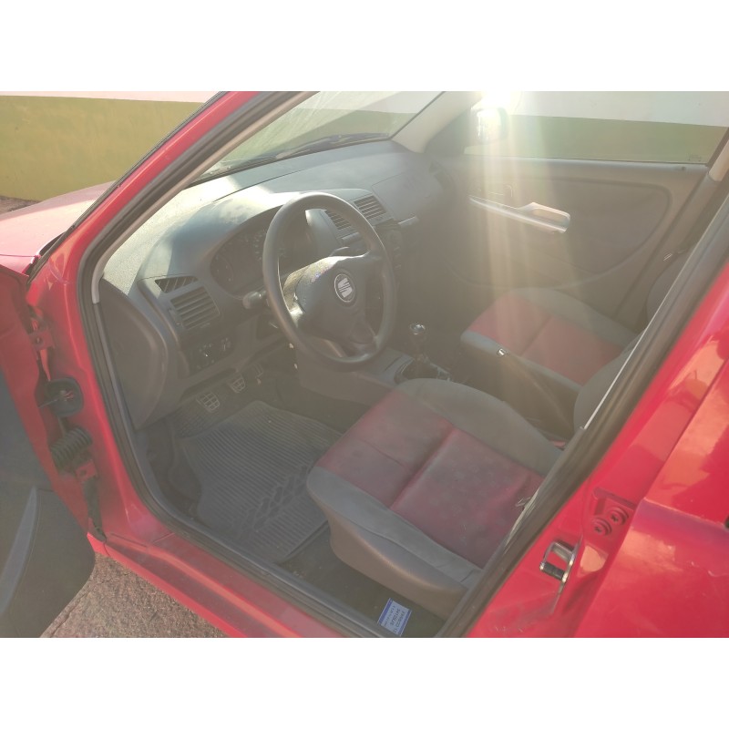 seat ibiza (6k1) del año 2001