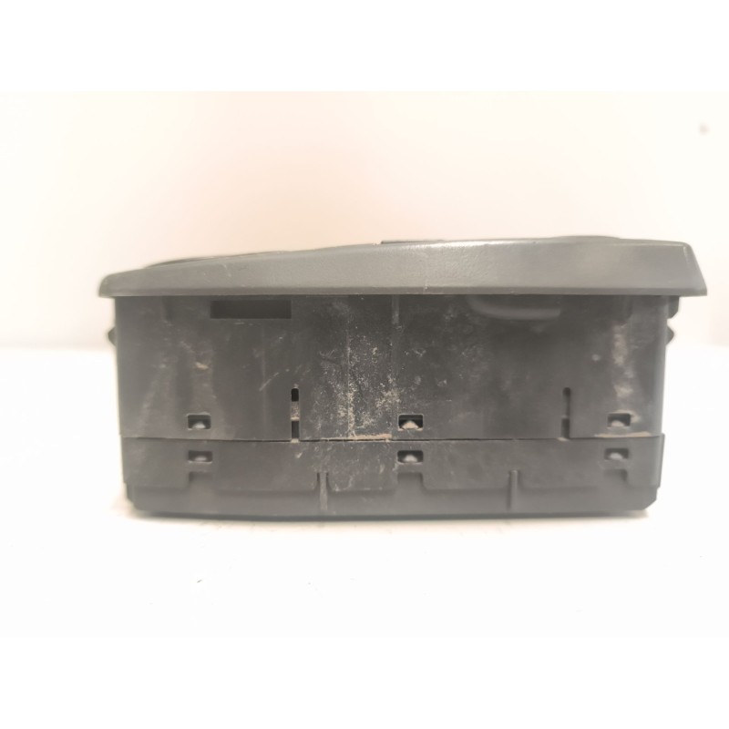 Recambio de mando elevalunas delantero izquierdo para man tgx 18.440 fg / 4x2 bl xl referencia OEM IAM 81258067094 - Blanco 2