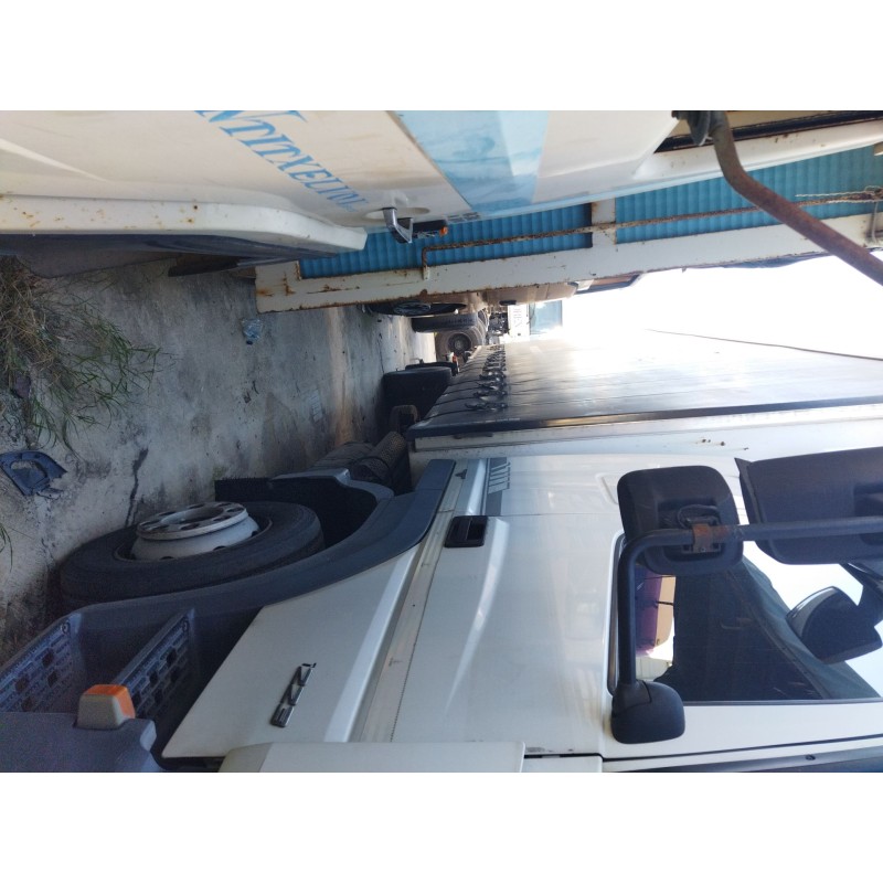 mercedes-benz atego 6 cyl. 4x2 2005  del año 2014