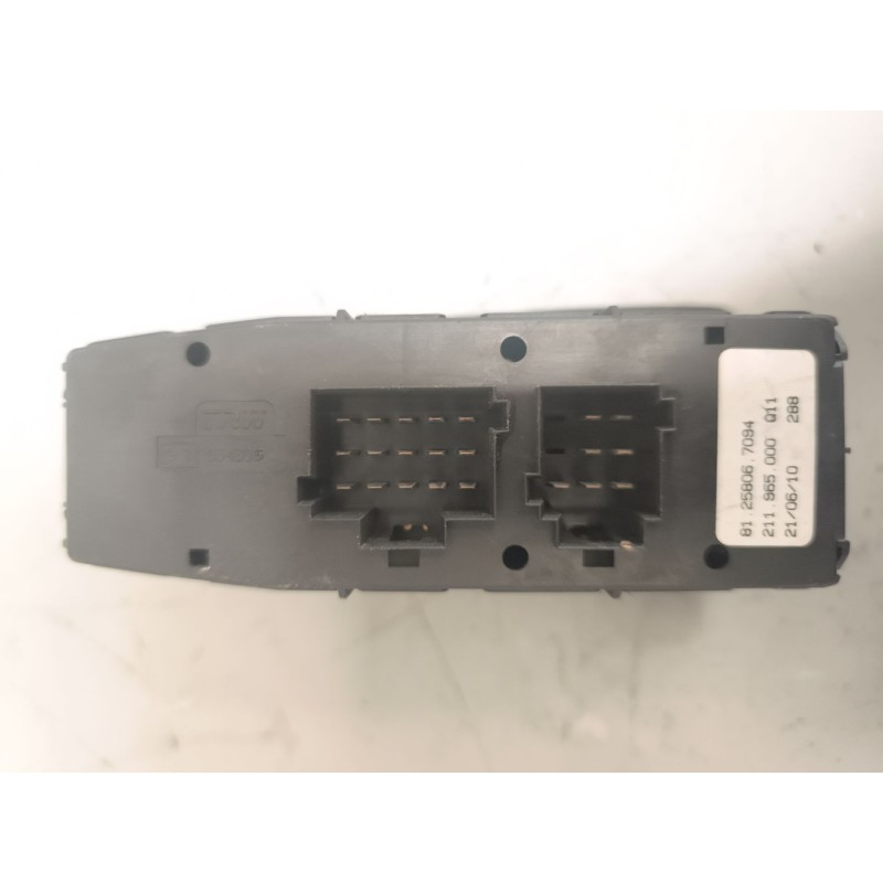 Recambio de mando elevalunas delantero izquierdo para man tgx 18.440 fg / 4x2 bl xl referencia OEM IAM 81258067094 - Blanco 6